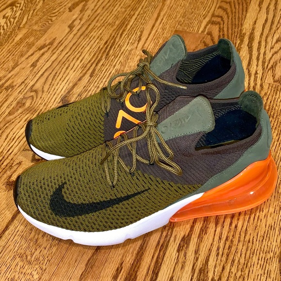 Nike Other - AIR MAX 270 FLYKNIT MENS 9.5